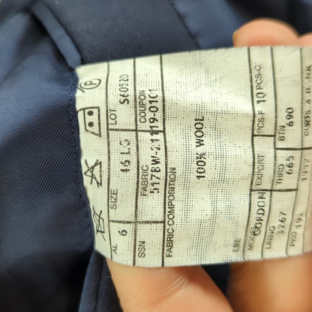 Jos. A. Bank Signature Collection Blazer, sports coat suit jacket, elbow patches - Picture 14 of 14